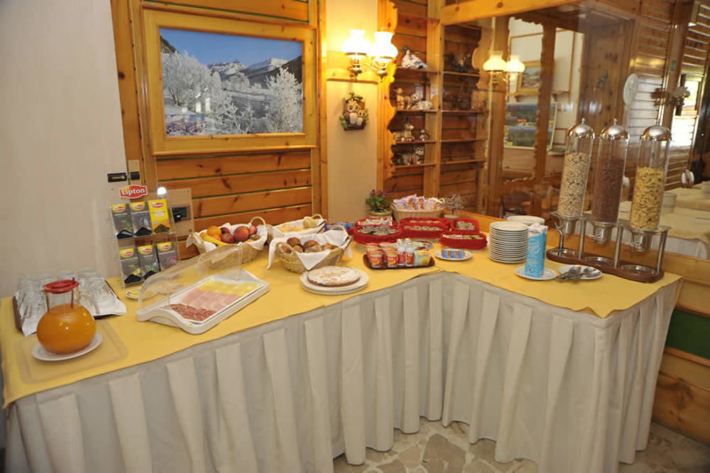 Meuble Sci Sport Hotel Бормио Екстериор снимка