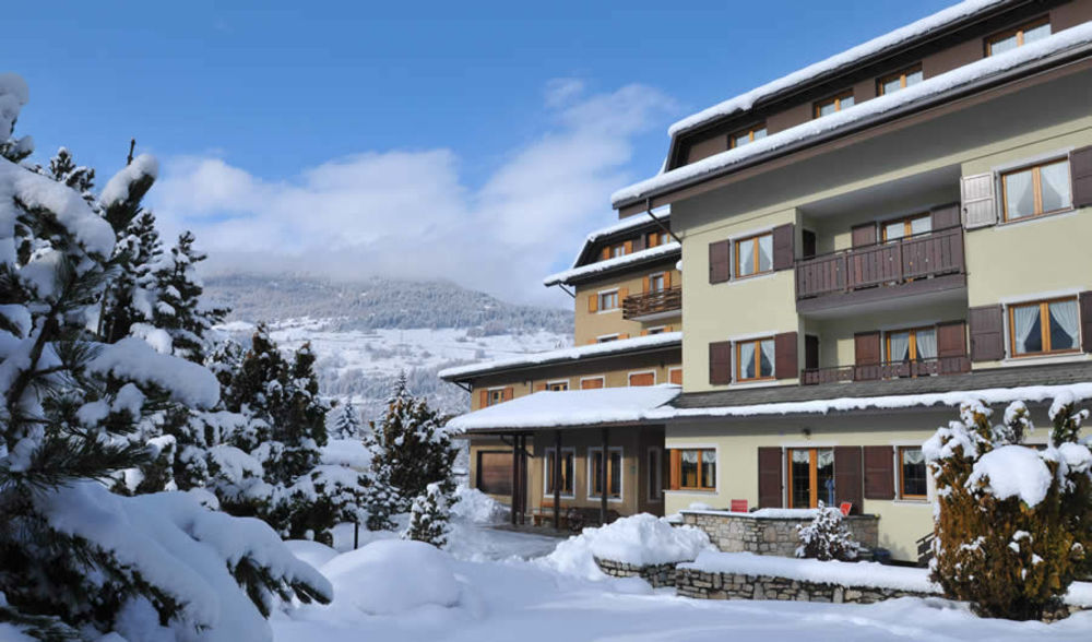 Meuble Sci Sport Hotel Бормио Екстериор снимка